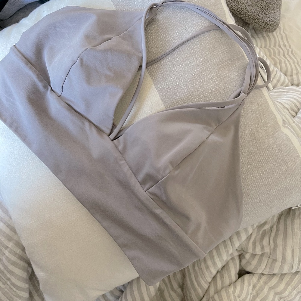 Lulu lemon sports bra